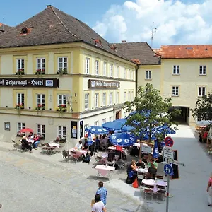 Hotel Gasthof Scharnagl, Altötting